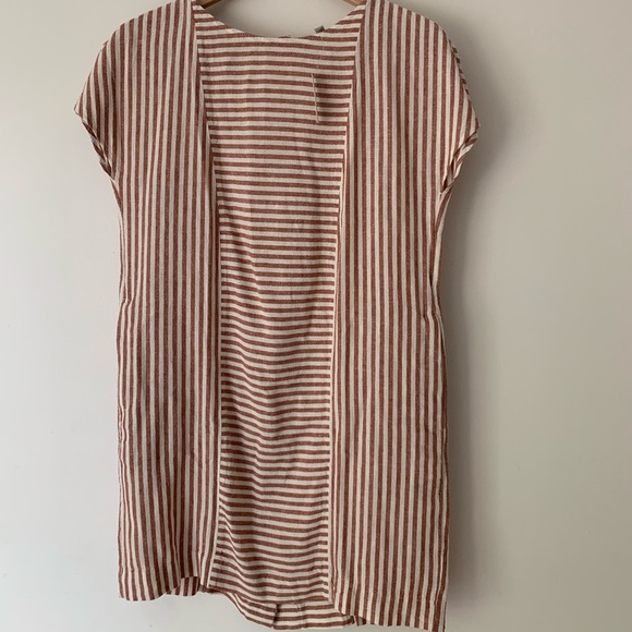 Madewell Dresses & Skirts - Madewell Red Stripe Button Shift Dress XS